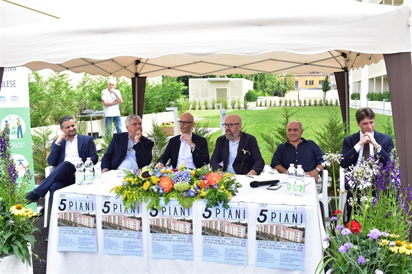 Inaugurazione 5 Piani